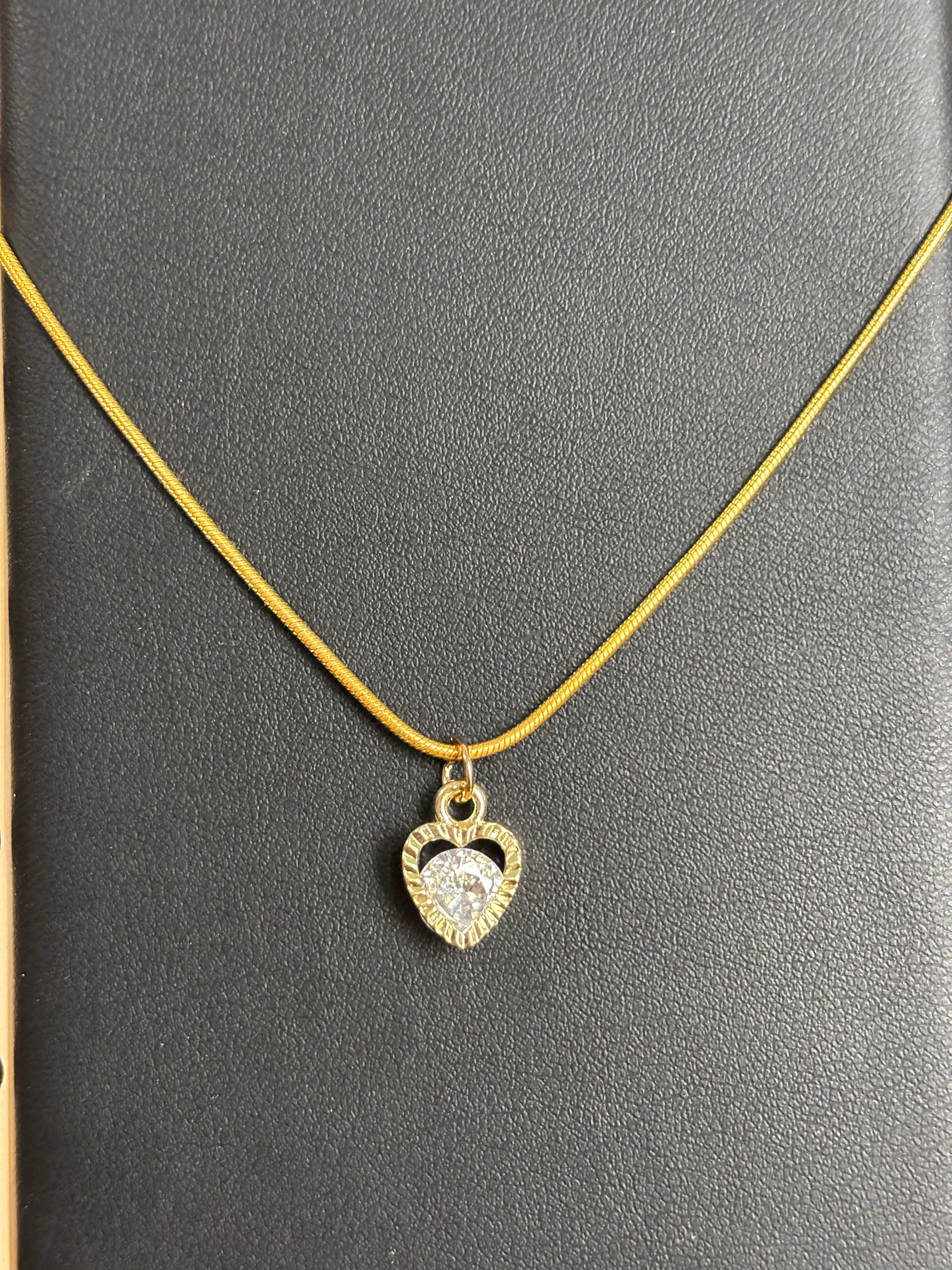 Gold heart necklace